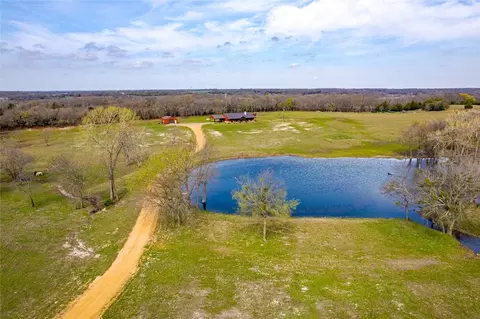 425 Homer Smith Rd, Van Alstyne, TX 75495