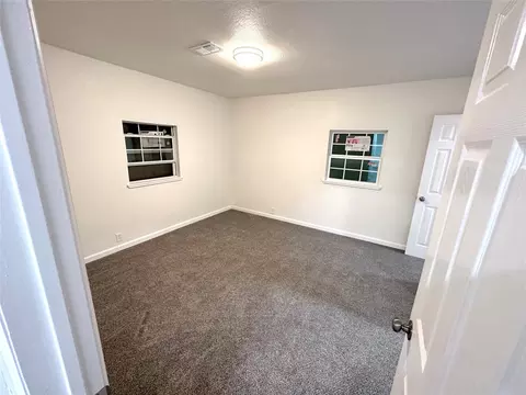 1117 E Chambers St, Cleburne, TX 76031 photo 14