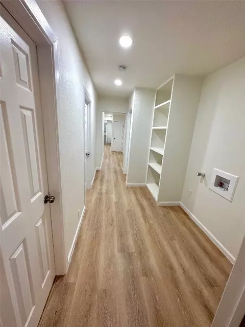 1117 E Chambers St, Cleburne, TX 76031 photo 9