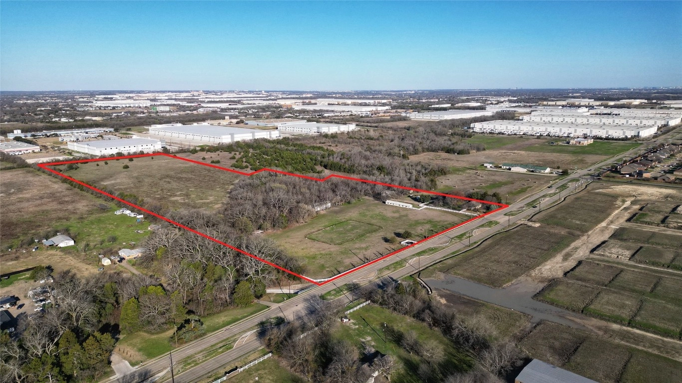 2105 N Houston School Rd  