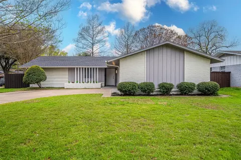 8152 Clear Springs Rd, Dallas, TX 75240