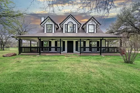 2100 Hess Rd, Mineral Wells, TX 76067