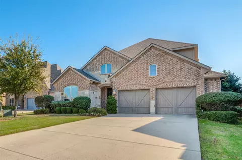 7308 Paluxy Dr, Irving, TX 75039