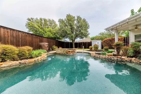 7916 Brijetta Dr, Frisco, TX 75034
