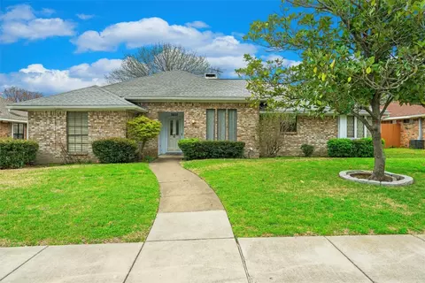 3602 Shelley Ln, Rowlett, TX 75088