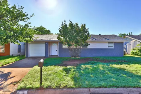 617 N Crockett St, Abilene, TX 79603