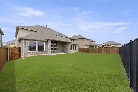 Exterior - 3308 Hickory Ln, Celina, TX 75009 photo 4 of 4