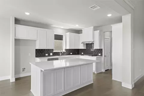 Kitchen - 3308 Hickory Ln, Celina, TX 75009 photo 2 of 4