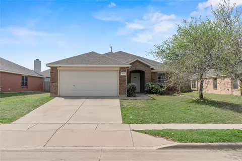 14041 Rodeo Daze Dr, Haslet, TX 76052