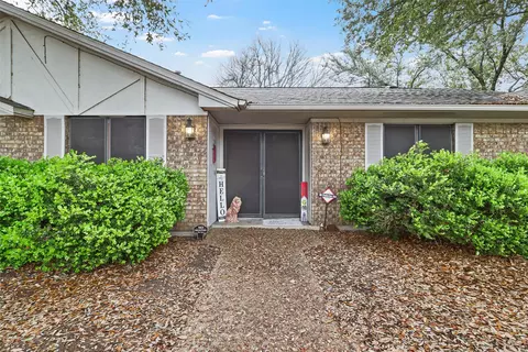 3200 Broken Arrow Rd, Denton, TX 76209