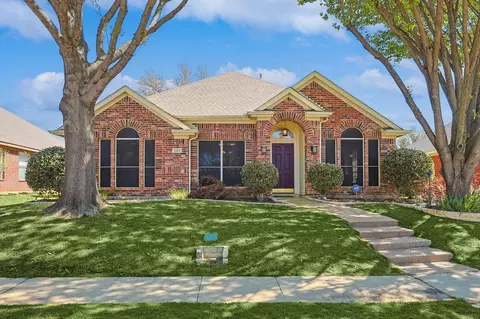 1129 Taylor Ln, Lewisville, TX 75077
