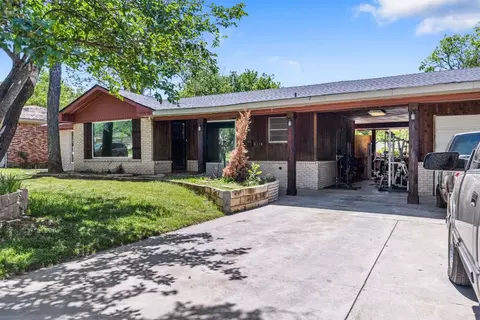 2336 Linda Ln, Fort Worth, TX 76119