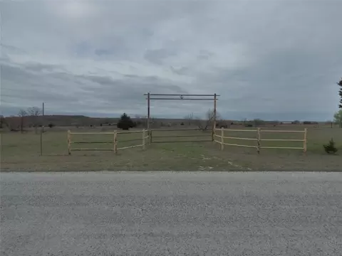 000 Rhodes Ln, Bowie, TX 76230