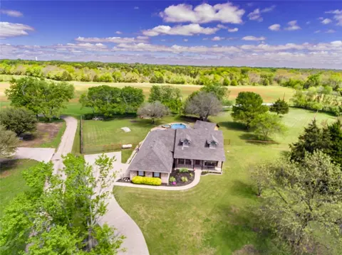 4731 Ashley Cir, Midlothian, TX 76065
