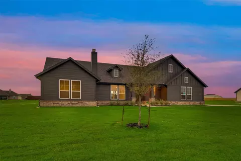 2906 Mossy Oak Dr, Oak Ridge, TX 75160