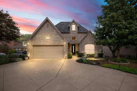 108 Mayflower Ct, Rockwall, TX 75032