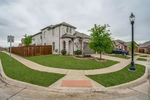 1408 Gelding Dr, Aubrey, TX 76227