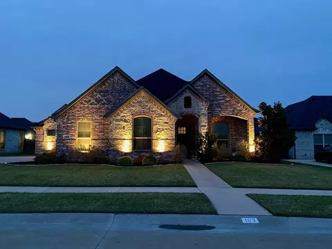 103 Piper Pkwy, Waxahachie, TX 75165