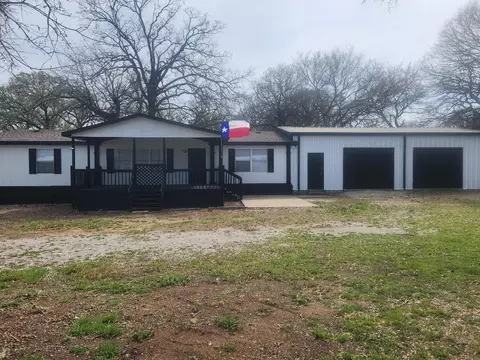 122 County Road 3225, Bridgeport, TX 76426