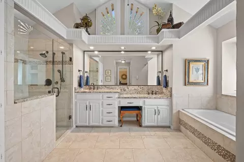 Bath - 1310 Windsor Way, Rowlett, TX 75088 photo 1 of 4