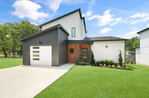 166 Lowe Dr, Mabank, TX 75156
