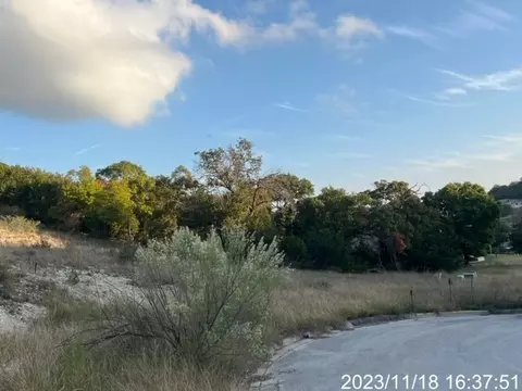 3538 Shoreline Dr, Harker Heights, TX 76548