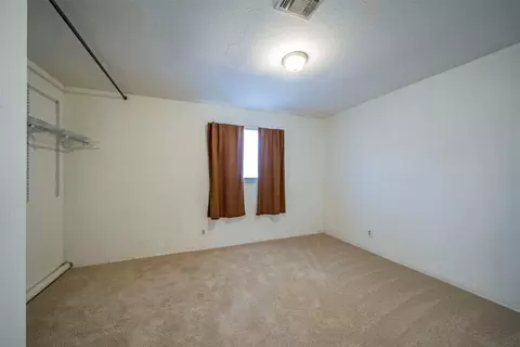 1017 E Oak St, Denton, TX 76205 photo 15