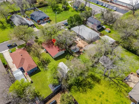 1017 E Oak St, Denton, TX 76205 photo 26
