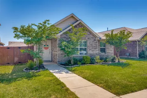 2945 Montrose Trl, Heartland, TX 75126
