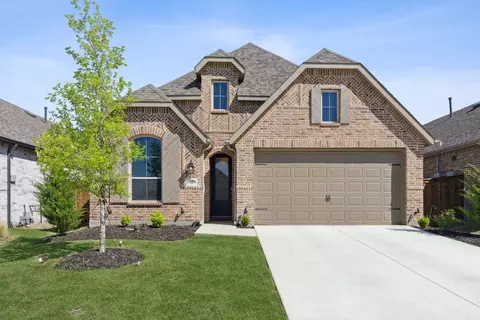 1905 Pelham Dr, Aubrey, TX 76227