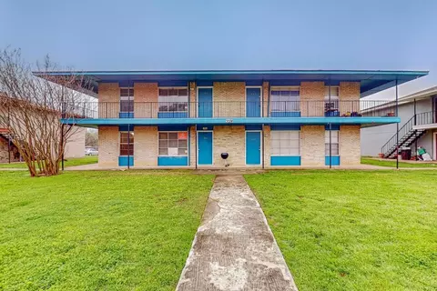 3024 Tudor Ln, Irving, TX 75060
