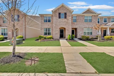 3345 Cricket Dr, Denton, TX 76207
