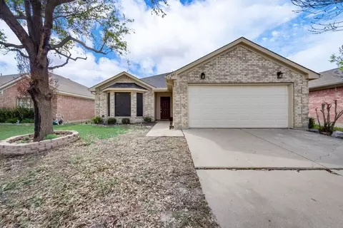 10841 Braemoor Dr, Haslet, TX 76052