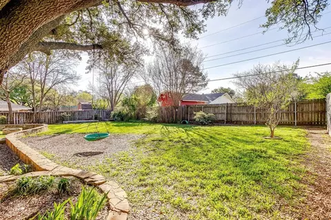 Exterior - 1107 Trace Rd, Cleburne, TX 76033 photo 5 of 8