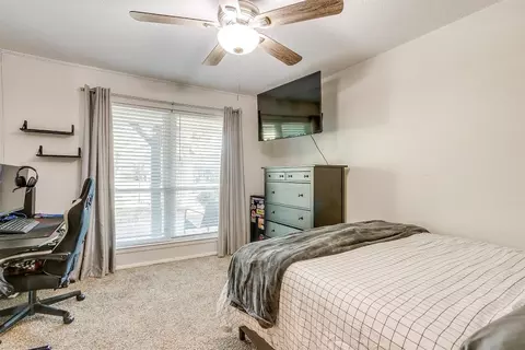 Bedroom - 1107 Trace Rd, Cleburne, TX 76033 photo 1 of 10