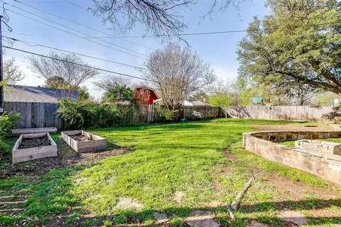 Exterior - 1107 Trace Rd, Cleburne, TX 76033 photo 8 of 8