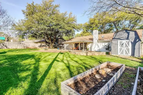 Exterior - 1107 Trace Rd, Cleburne, TX 76033 photo 7 of 8