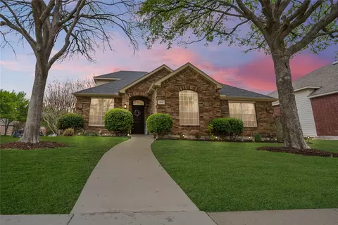 1618 Double Falls Dr, Frisco, TX 75036