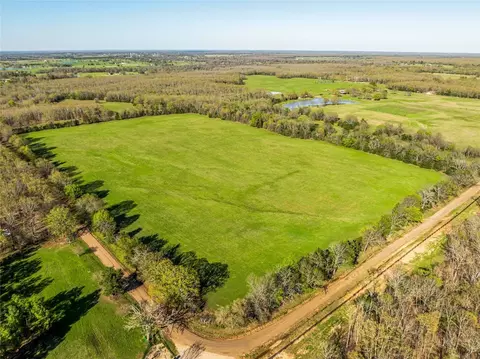 000 County Road 43400, Paris, TX 75462