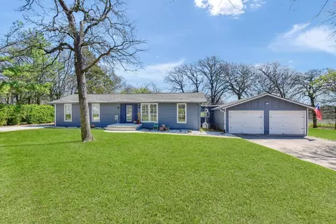 234 Cayuga Trl, Lake Kiowa, TX 76240