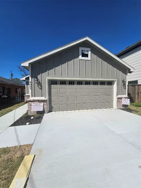 4007 Brundrette St, Dallas, TX 75212