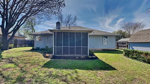 1308 Mcanear Ct, Cleburne, TX 76033 photo 13