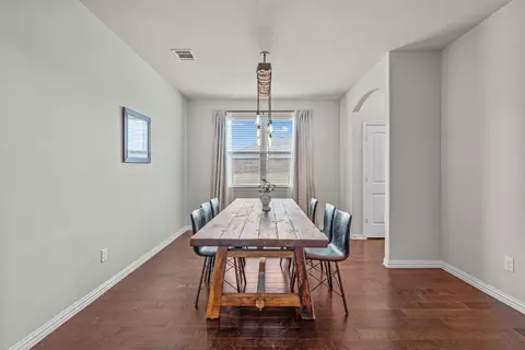 6128 Sutton Fields Trl, Aubrey, TX 76227 photo 9