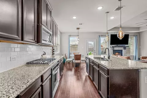 6128 Sutton Fields Trl, Aubrey, TX 76227 photo 16