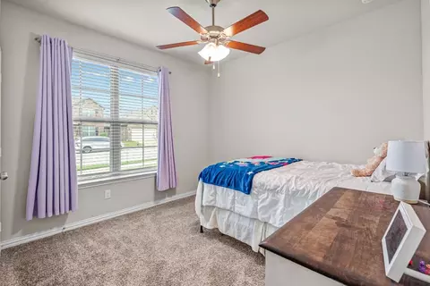 6128 Sutton Fields Trl, Aubrey, TX 76227 photo 6