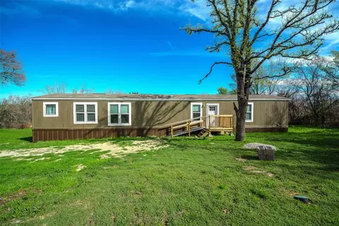 3679 Oak Cir, Weatherford, TX 76088