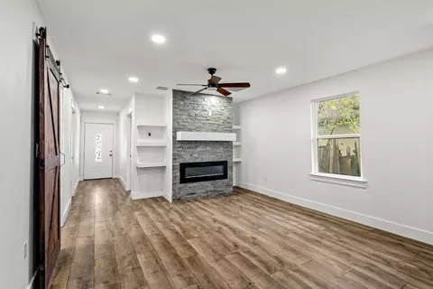 1303 E Baltimore Ave, Fort Worth, TX 76104