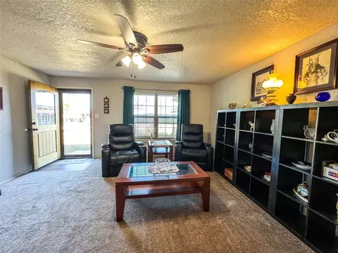 Living - 1410 N Avenue L, Haskell, TX 79521 photo 3 of 6