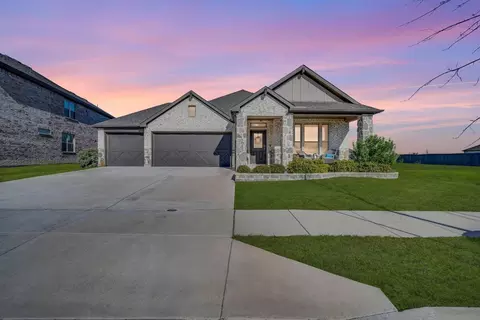 4718 Buttonbush Dr, Venus, TX 76084
