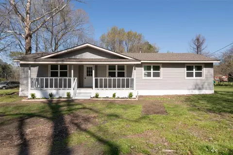 312 W Phelps Ave, Blanchard, LA 71009